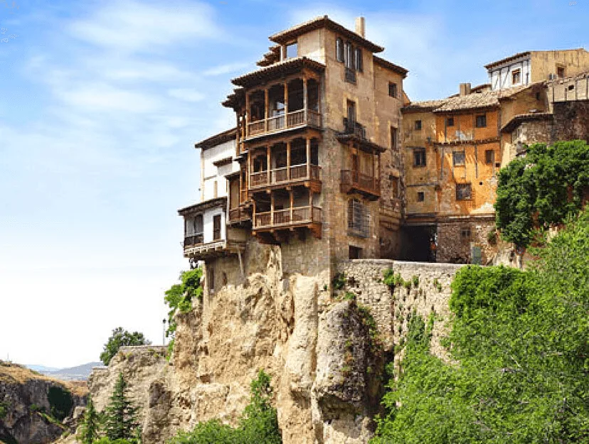 Figura 1. Ejemplo de Casa Colgada de Cuenca. Fuente: SHUTTERSTOCK.