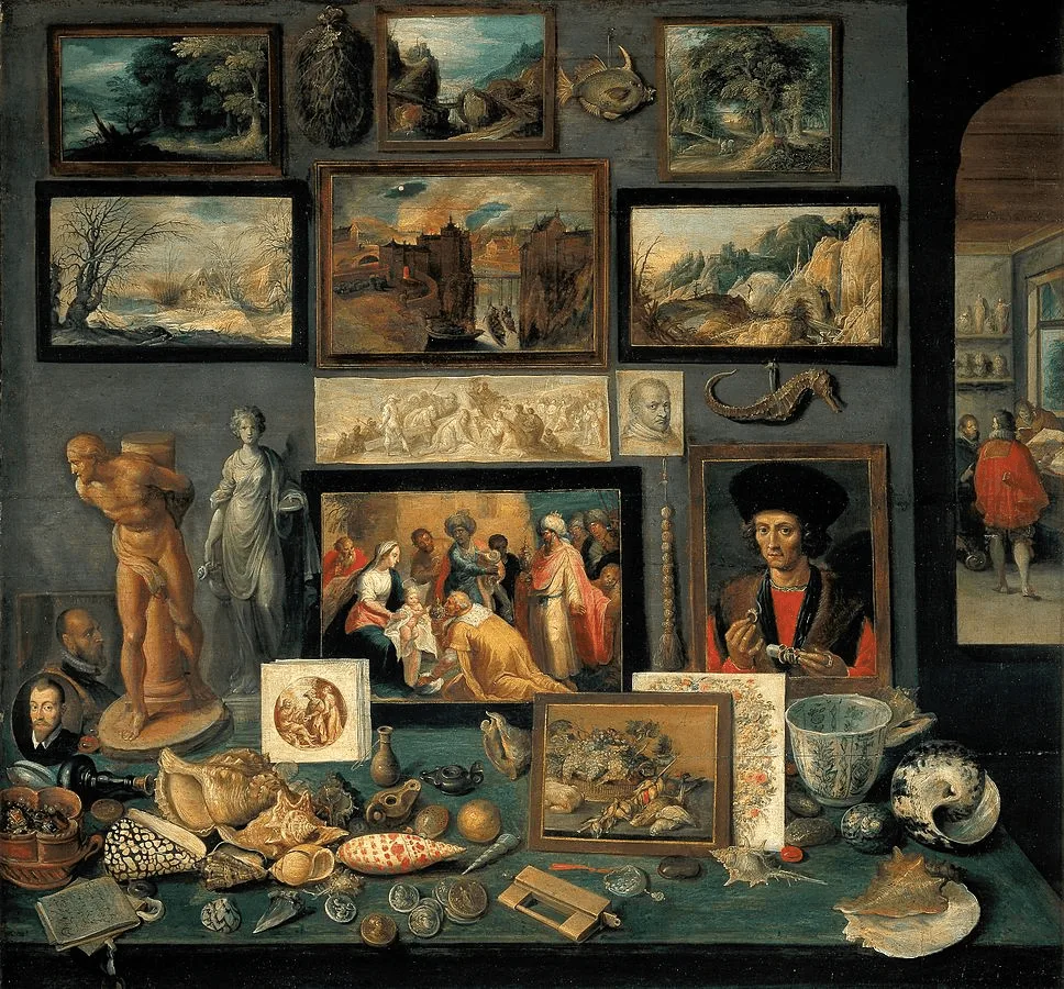 Figura 1.Una cámara de arte y curiosidades. En la pintura podemos ver restos de animales, obras de arte, retratos y esculturas. Los elementos artísticos y naturales aparecen juntos, evidenciando que para los coleccionistas todos ellos eran objetos de valor cultural. Frans Francken the Younger. Fuente