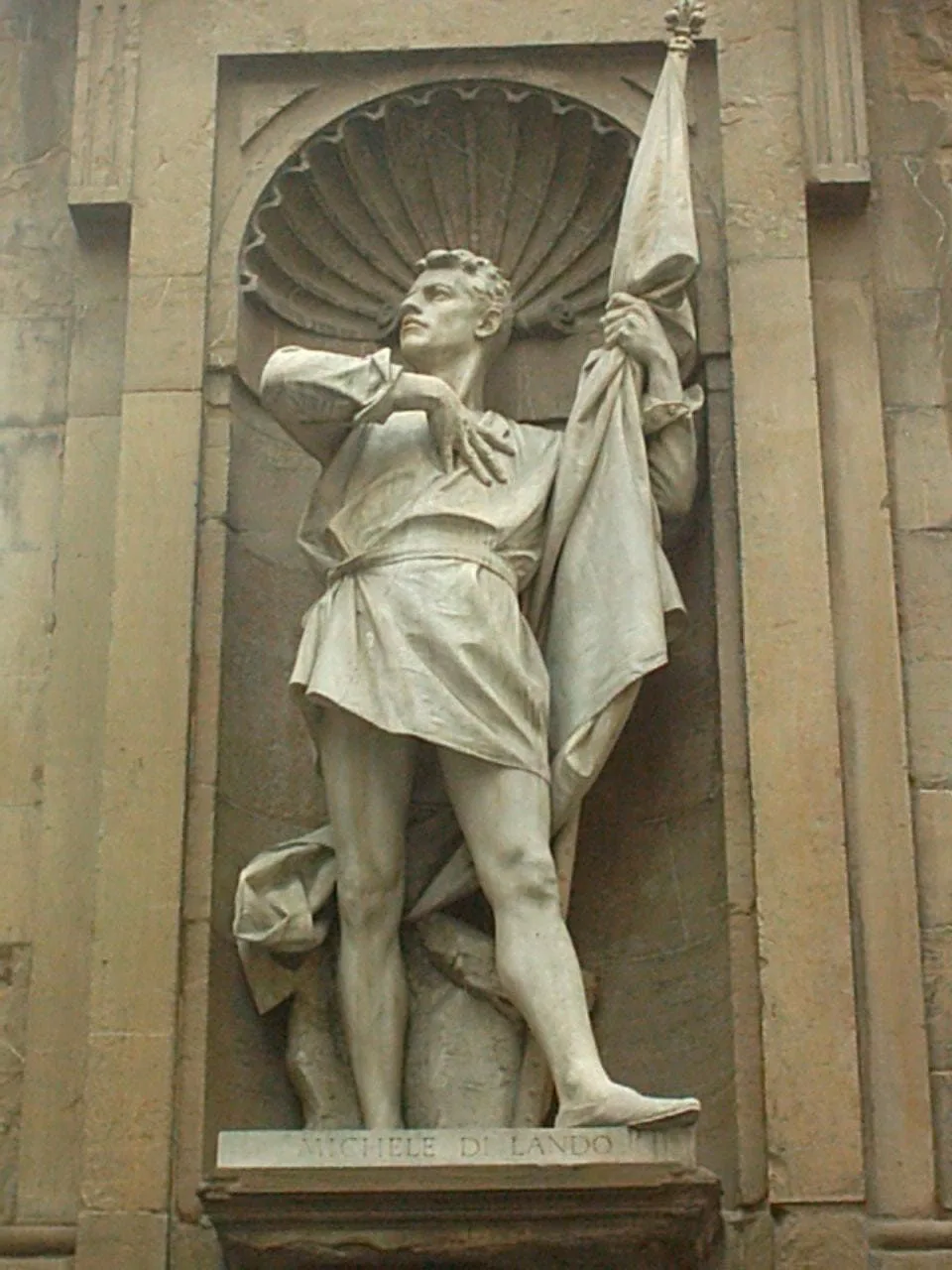 Figura 1. Estatua de Michele de Lando en Florencia. Fuente. Licencia: CC Attribution-Share Alike 3.0 Unported
