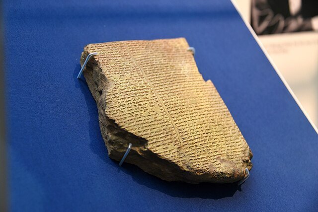 La epopeya de Gilgamesh y sus paralelismos con la Biblia